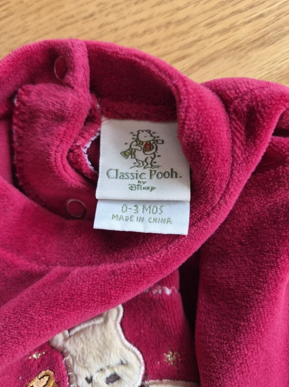 Vintage Classic Pooh Disney Baby First Christmas Velour Set 3pc Romper Bib Y2K